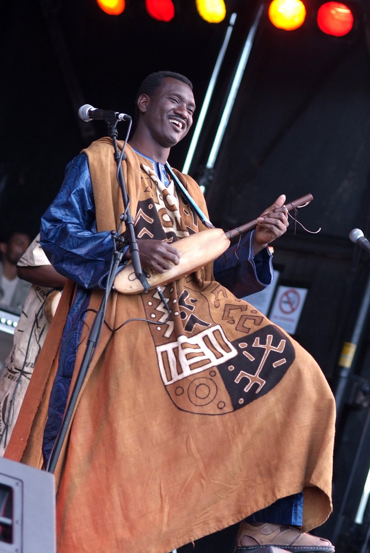 Bassekou Kouyate — photo de l'artiste