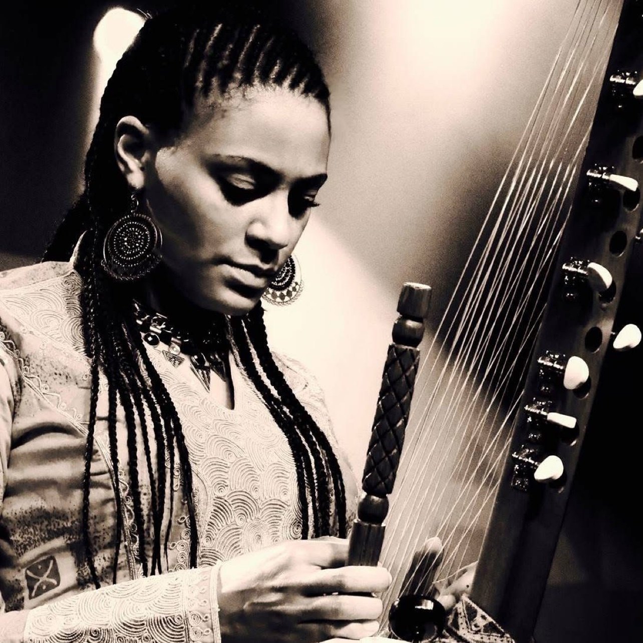 Sona Jobarteh — photo de l'artiste
