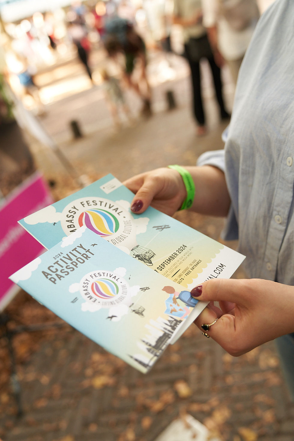 Embassy Festival — affiche / photo officielle