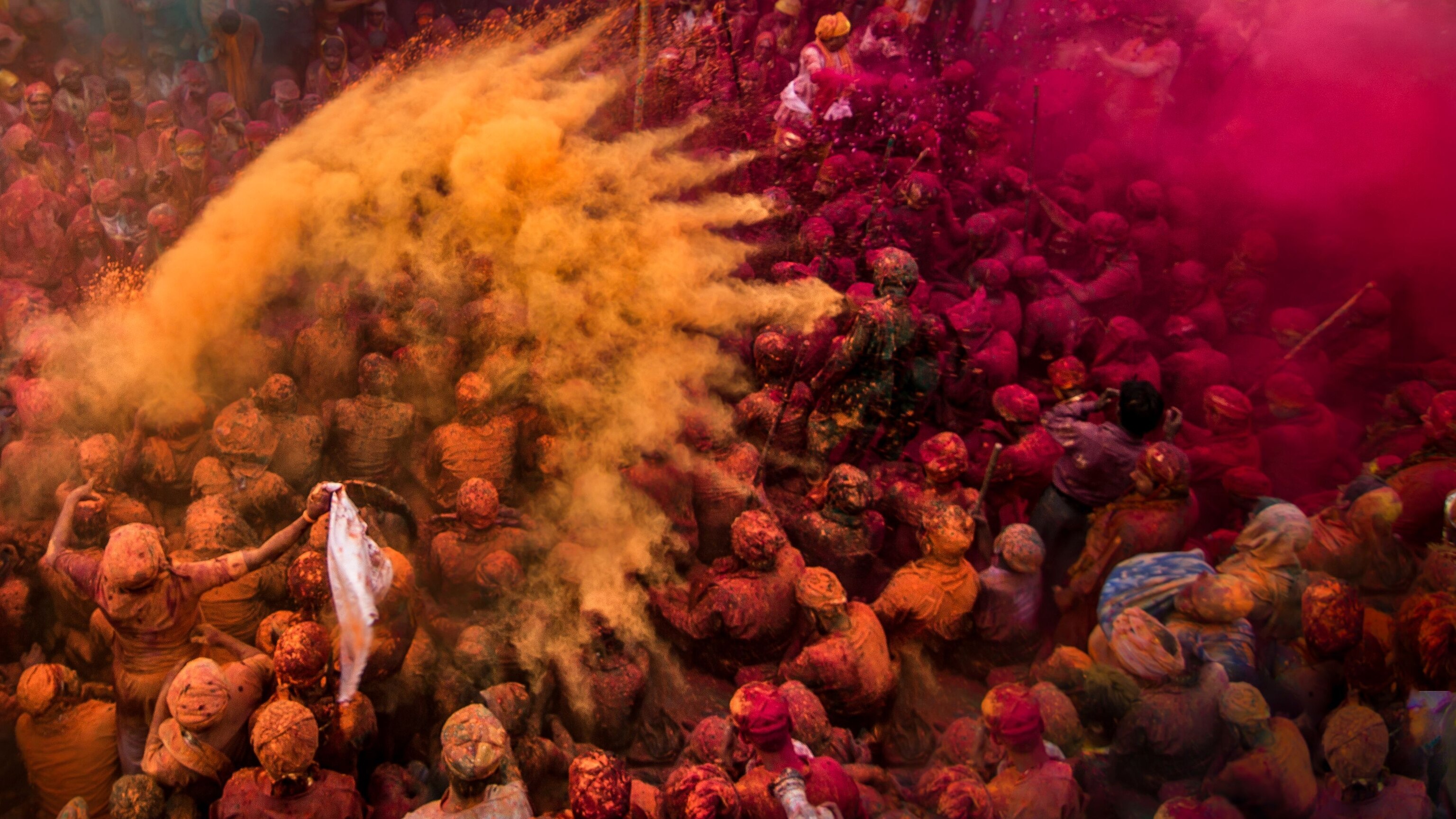 Holi — affiche / photo officielle