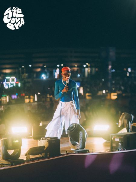 WeLovEya — On the big stage of the Amazon Square (© WeLovEya Festival)