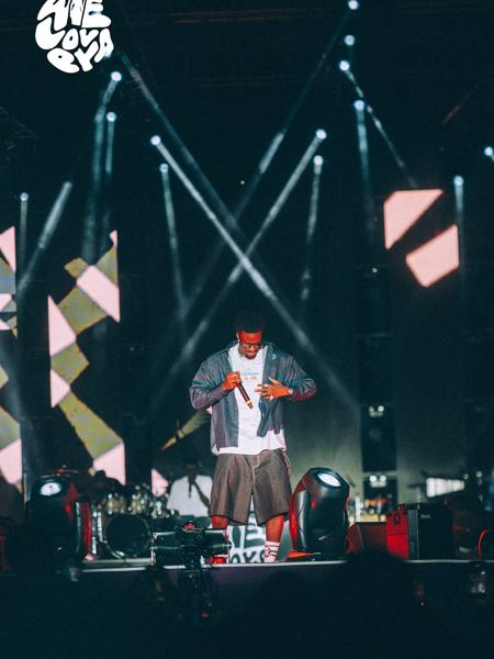 WeLovEya — On the big stage of the Amazon Square (© WeLovEya Festival)