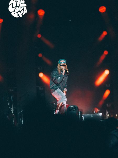 WeLovEya — On the big stage of the Amazon Square (© WeLovEya Festival)