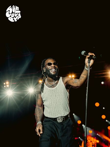 WeLovEya — On the big stage of the Amazon Square (© WeLovEya Festival)