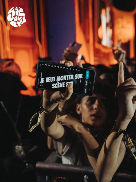 WeLovEya — On the big stage of the Amazon Square (© WeLovEya Festival)