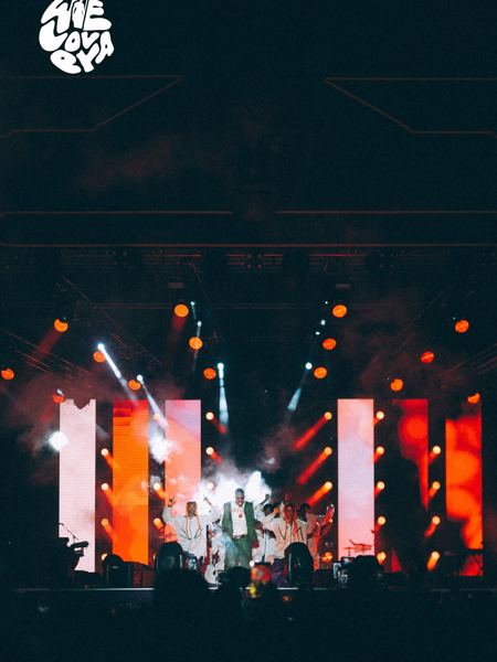 WeLovEya — On the big stage of the Amazon Square (© WeLovEya Festival)